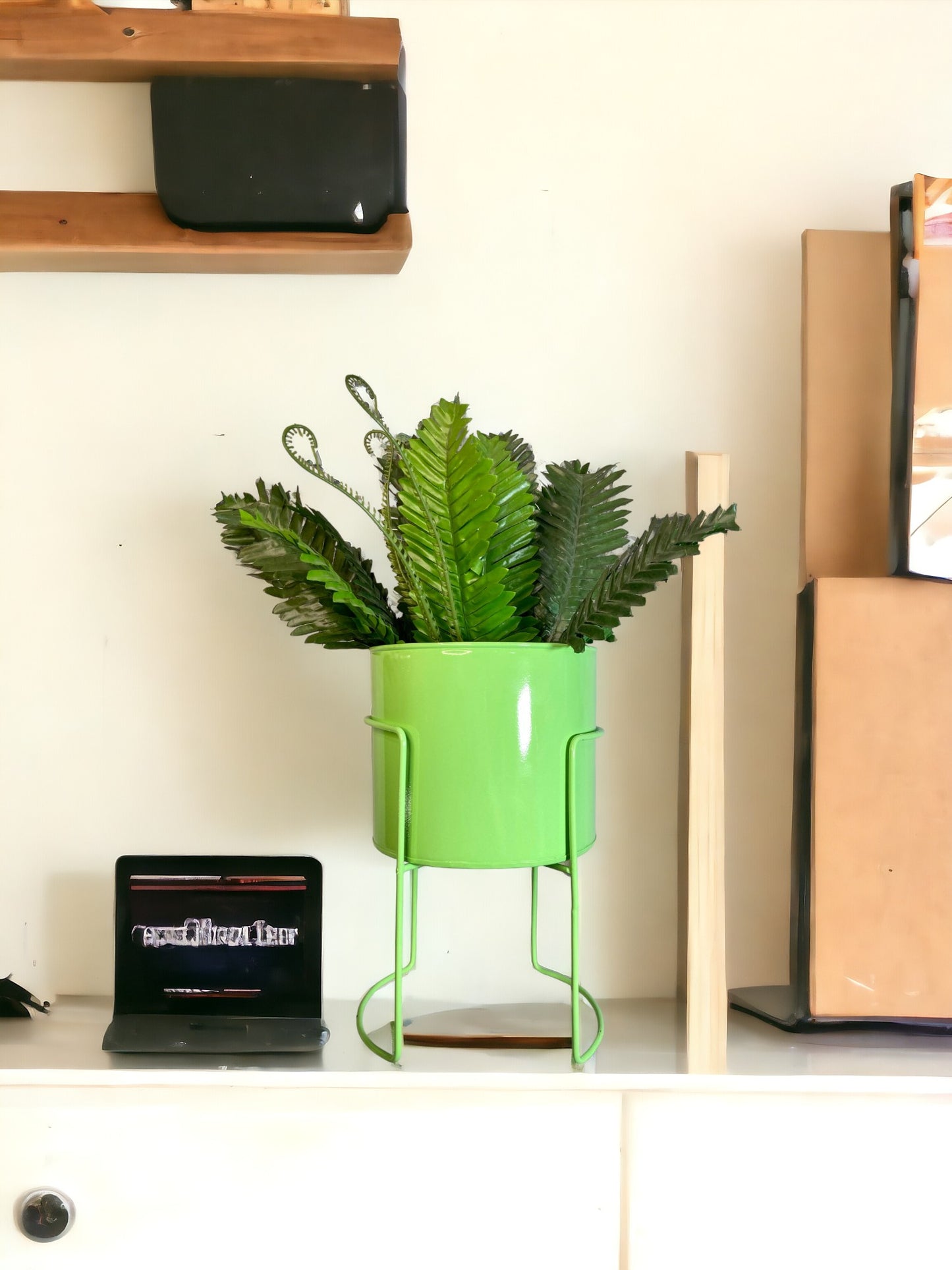 Modern Metal Flower Stands Planter Stand with Planter Pot Green Color