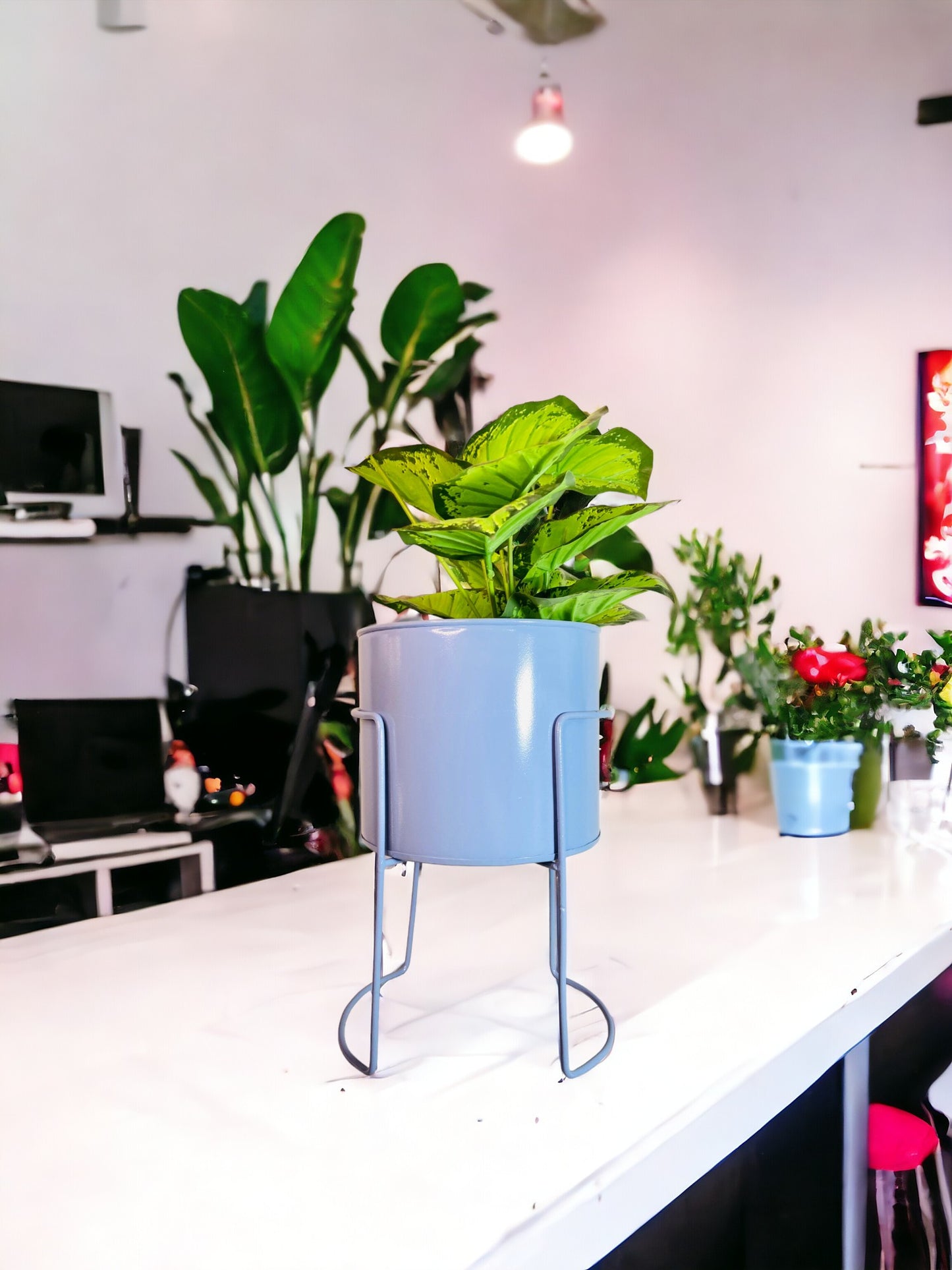 Modern Metal Flower Stands Planter Stand with Planter Blue Color