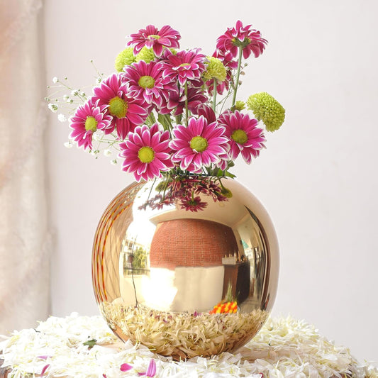 QC Anasay Golden Round Metal Flower Vase