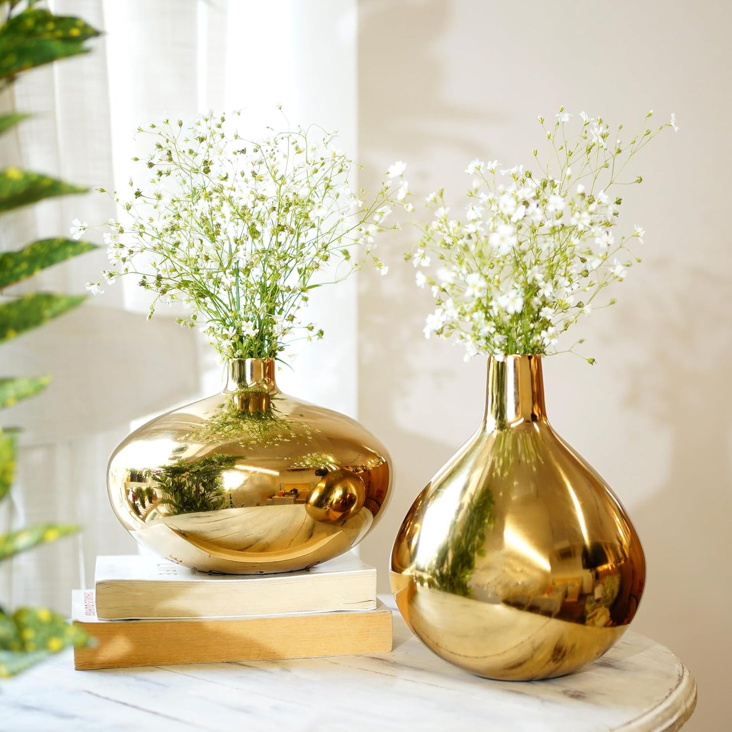 QC Anasay Premium Golden Metal Flower Vase Set Of 2