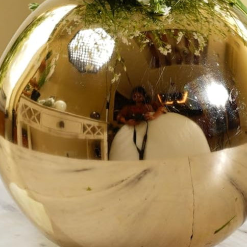 Anasay Golden Round Metal Vase Decor