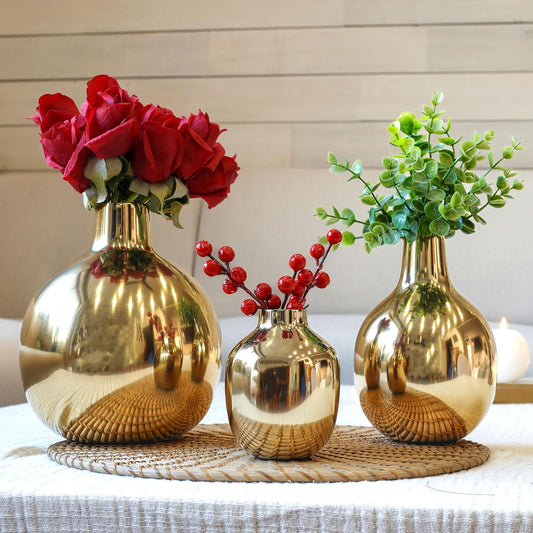 Anasay Elegant Golden Metal Flower Vase set of 3
