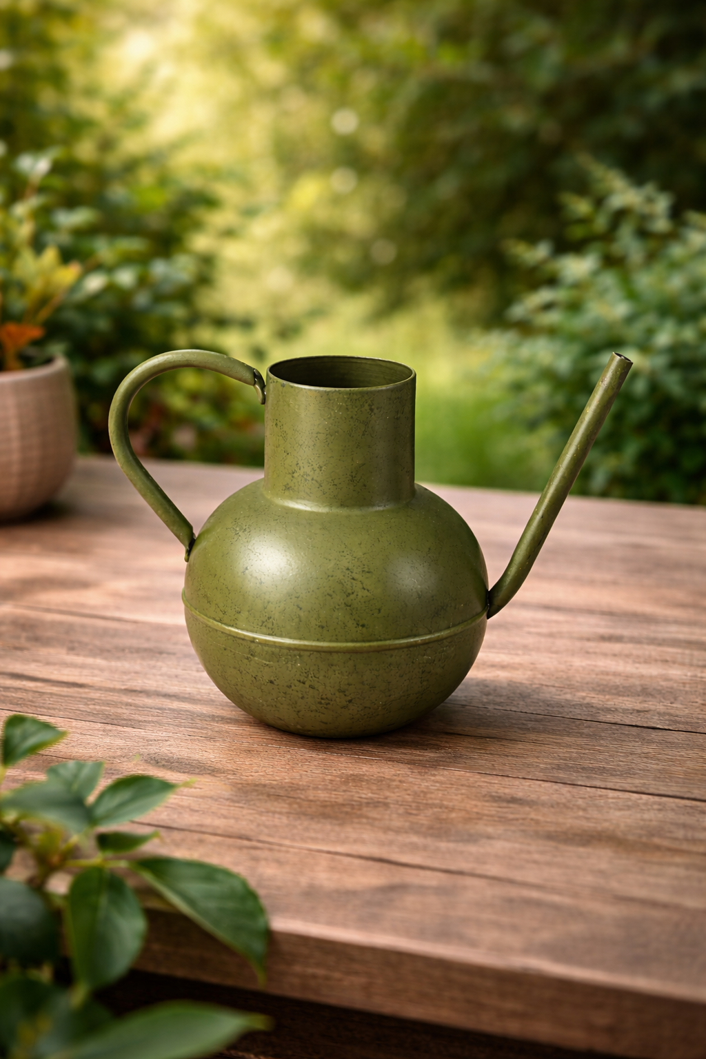 Premium Vintage Green Watering Can – Long Spout Plant Waterer