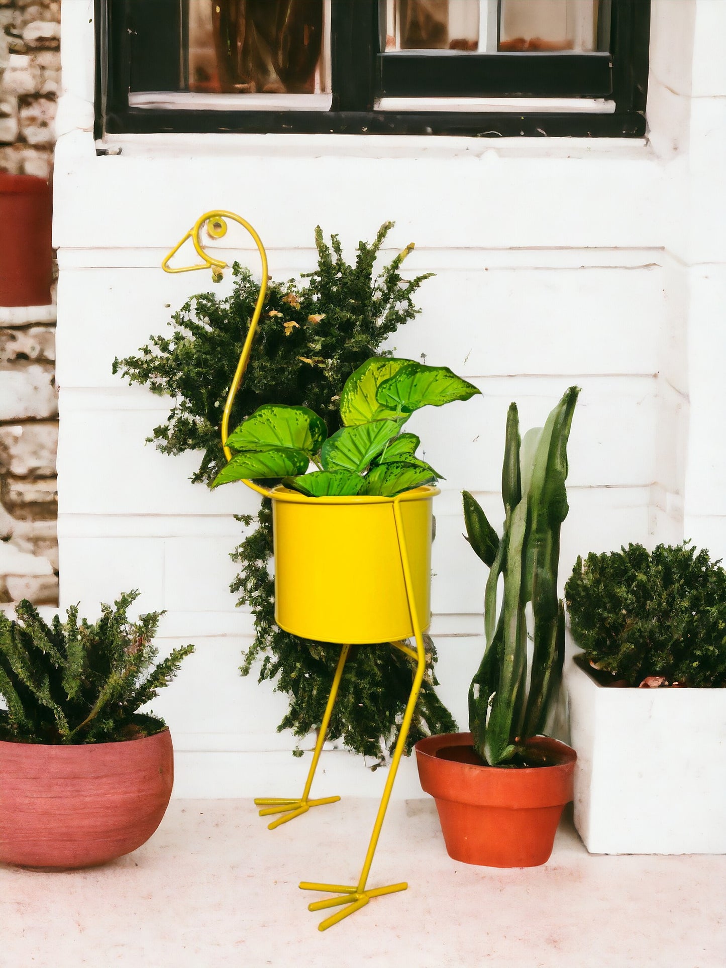 Modern Metal peacock Flower Stands Planter Stand with Planter Yellow Color